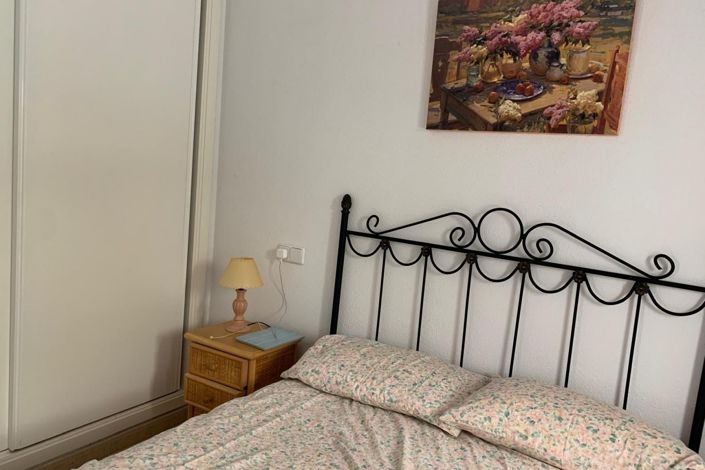 Image No.15-3 Bed Property for sale