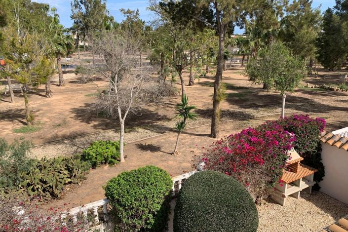 Image No.23-3 Bed Property for sale