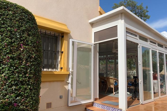 Image No.37-3 Bed Property for sale