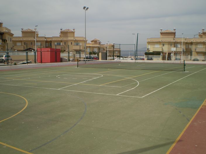 Image No.24-4 Bed Property for sale