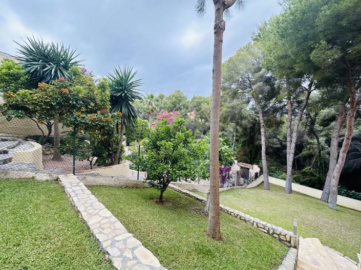 Image No.15-4 Bed Villa for sale