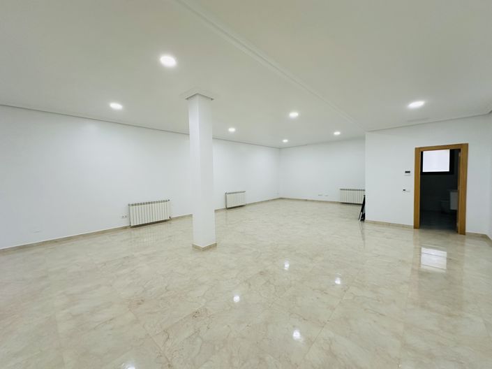 Image No.35-4 Bed Villa for sale