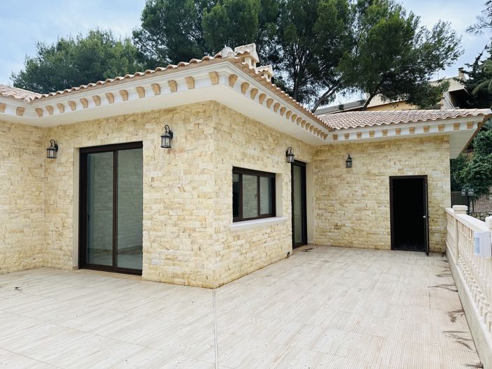 Image No.7-4 Bed Villa for sale