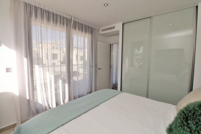 Image No.22-3 Bed Villa for sale