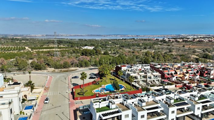 Image No.30-3 Bed Villa for sale