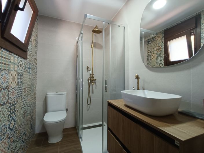 Image No.40-5 Bed Villa for sale