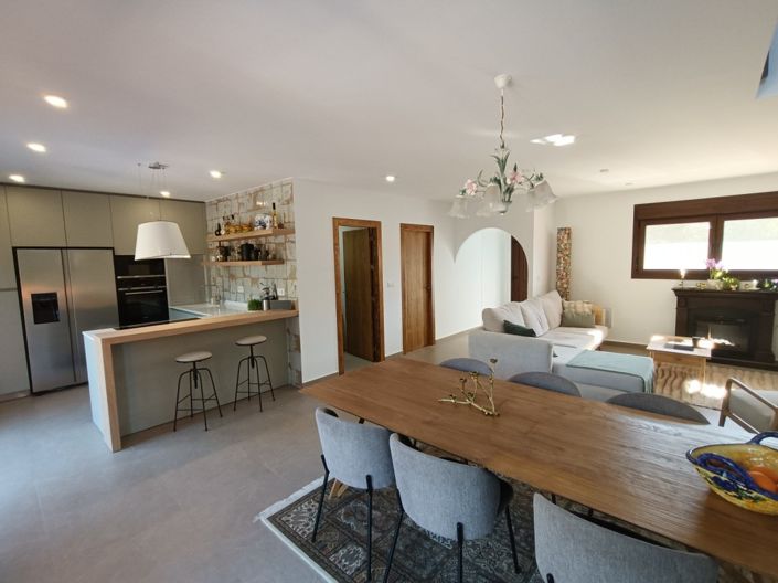 Image No.5-5 Bed Villa for sale