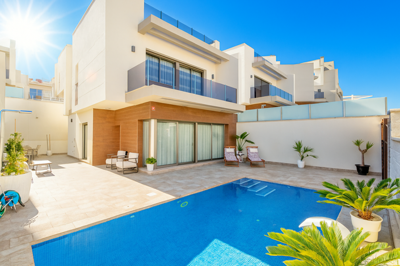 Villa de 3 chambres à vendre à Villamartin