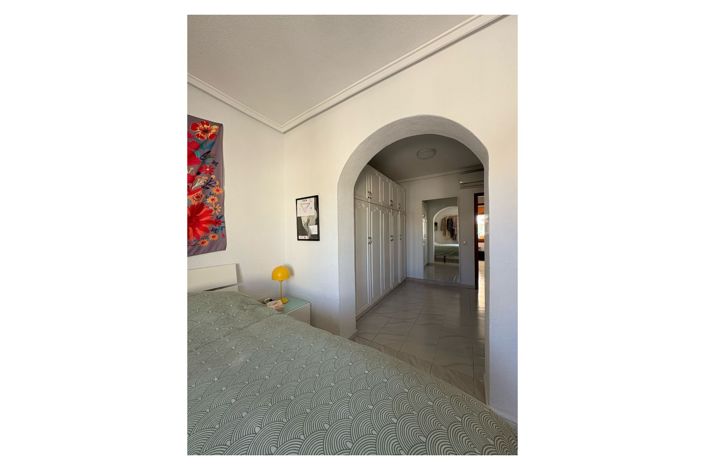 Image No.25-4 Bed Villa for sale