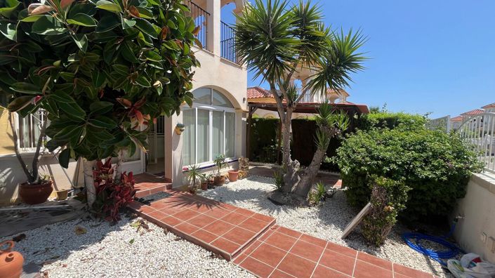 Image No.2-3 Bed Villa for sale