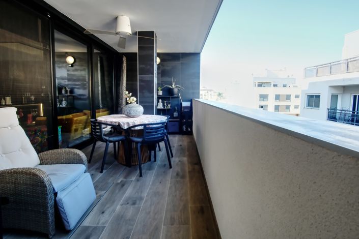 Image No.22-2 Bed Apartment for sale