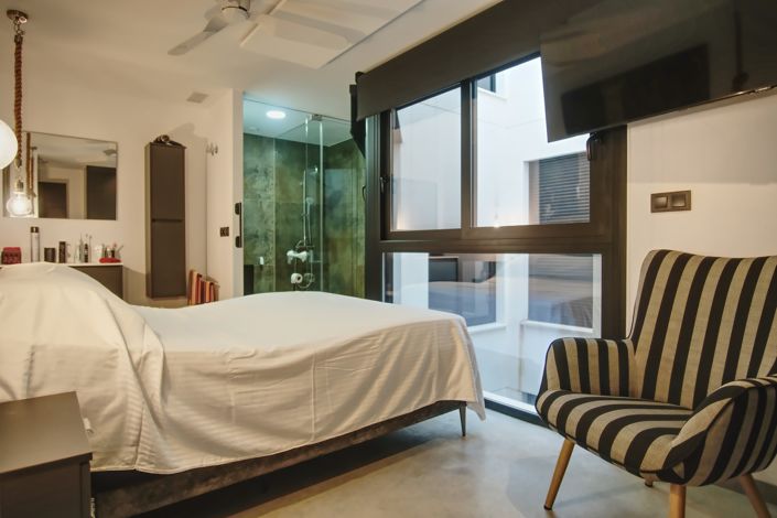 Image No.24-2 Bed Apartment for sale