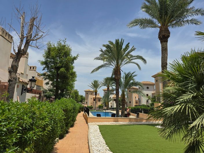 Image No.20-3 Bed Villa for sale