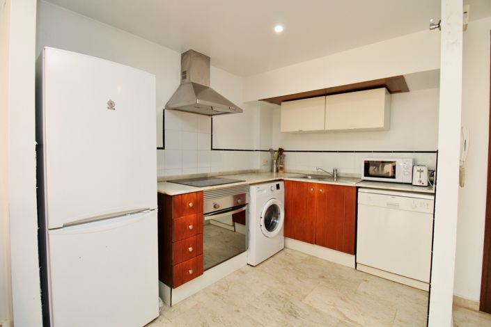 Image No.10-2 Bed Apartment for sale