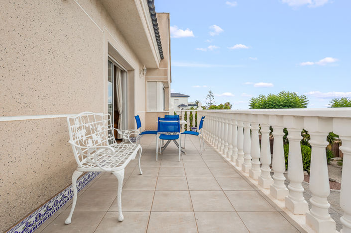 Image No.19-4 Bed Villa for sale