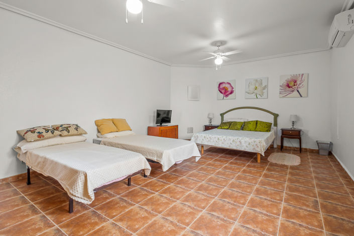 Image No.50-4 Bed Villa for sale