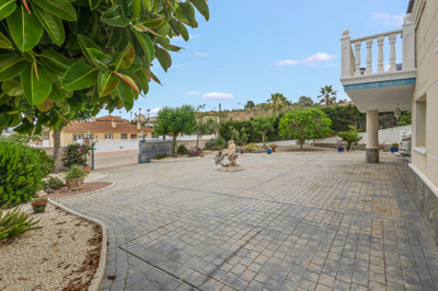 5928157231villaforsaleinalgorfa30297769large