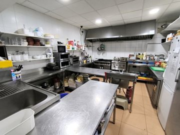 7214o1ikhs5324hs01m4i17lp1d1e1siq2a