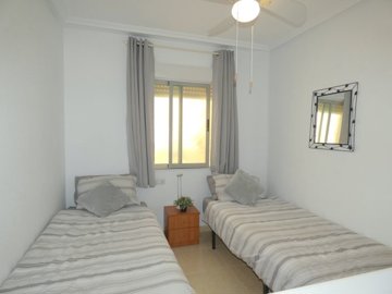 5711156033apartmentforsaleinalgorfa30177387la