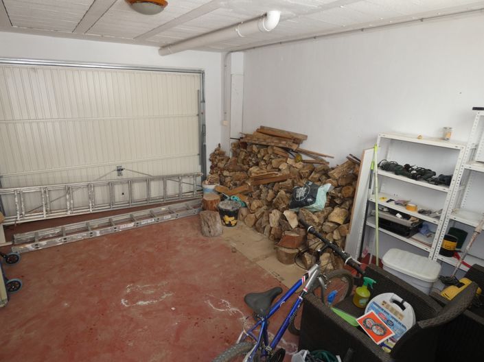 Image No.12-3 Bed Townhouse for sale