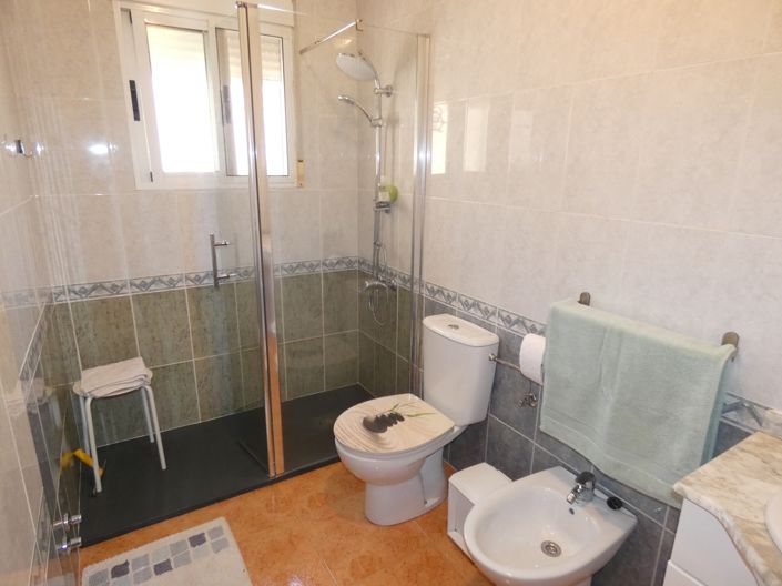 Image No.22-3 Bed Townhouse for sale