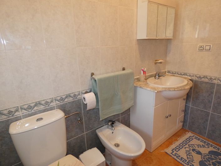 Image No.23-3 Bed Townhouse for sale