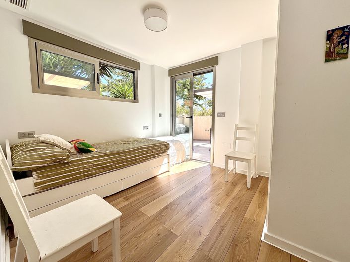 Image No.19-4 Bed Villa for sale