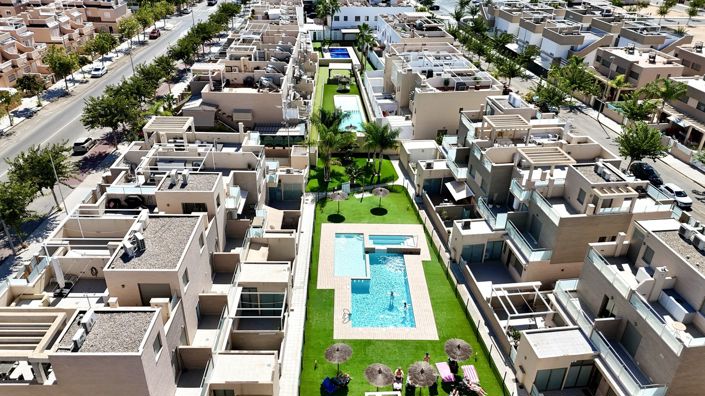 Image No.35-4 Bed Villa for sale