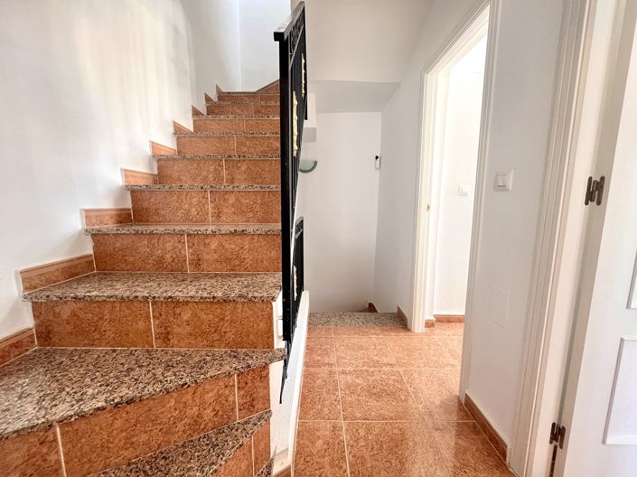 Image No.34-3 Bed Townhouse for sale