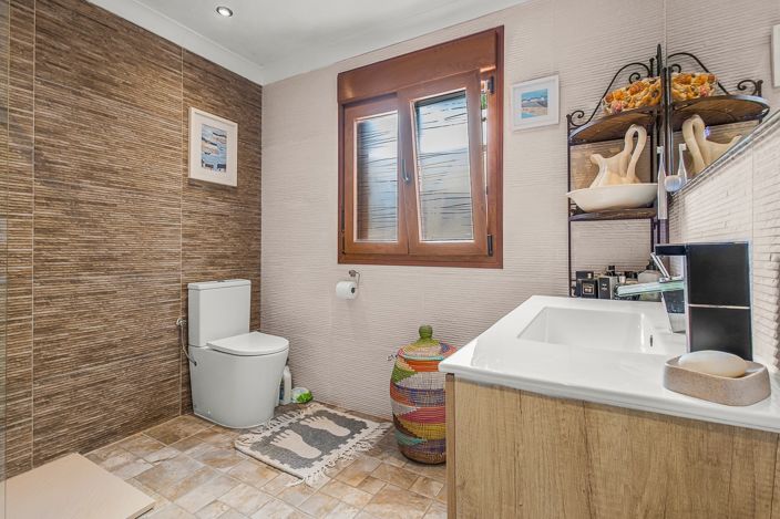 Image No.16-Propriété de 4 chambres à vendre à Torremendo