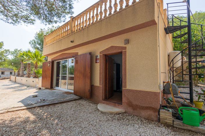 Image No.4-Propriété de 4 chambres à vendre à Torremendo