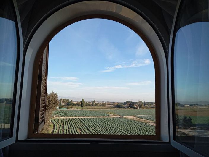 Image No.16-2 Bed Property for sale