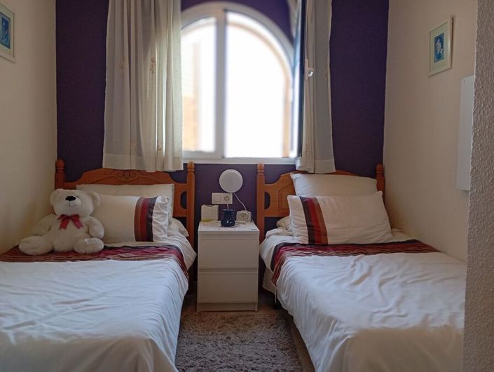 Image No.18-2 Bed Property for sale