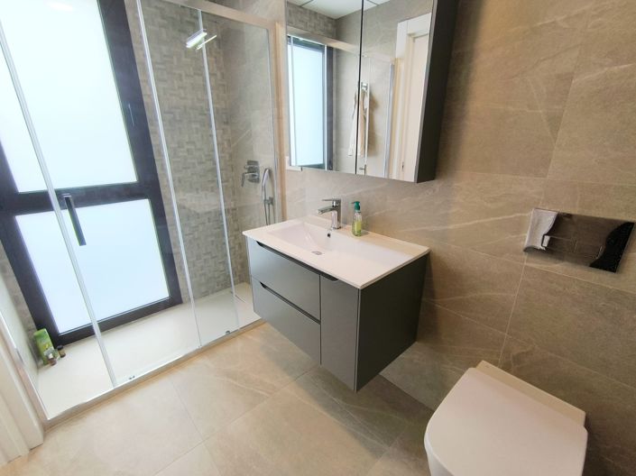 Image No.16-3 Bed Property for sale