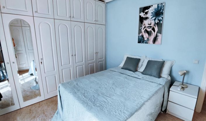 Image No.14-3 Bed Property for sale