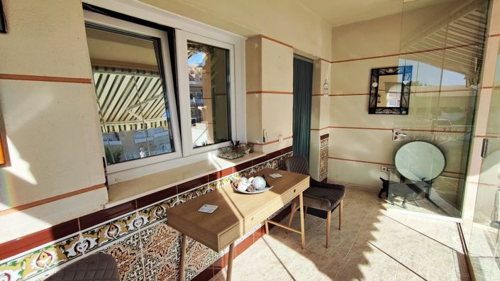 Image No.5-3 Bed Property for sale