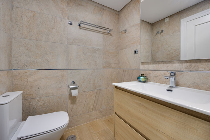 Image No.19-2 Bed Apartment for sale