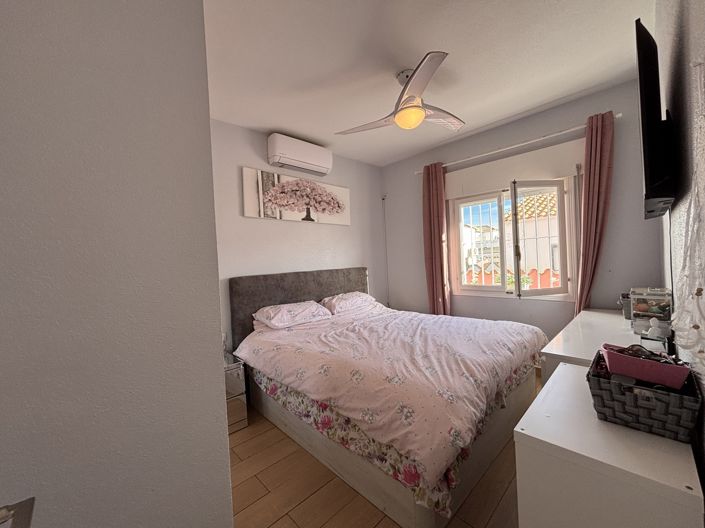 Image No.16-Villa de 5 chambres à vendre à Playa Flamenca