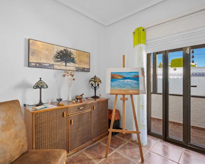 Image No.3-4 Bed Villa for sale