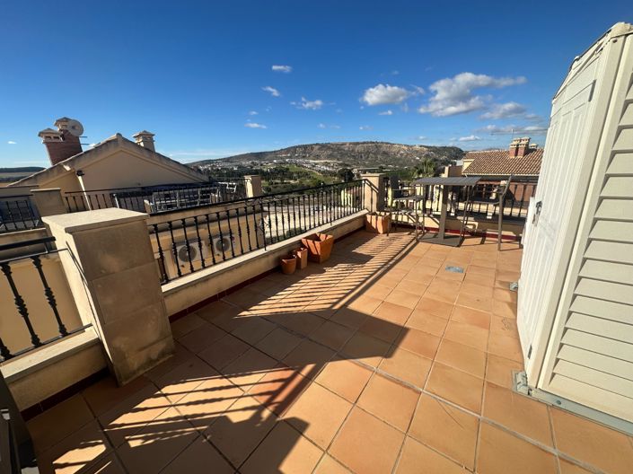 Image No.23-2 Bed Apartment for sale