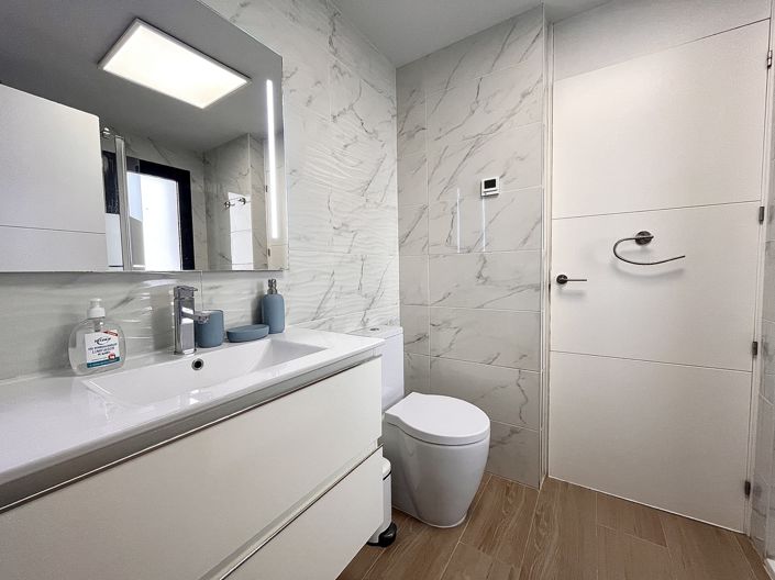 Image No.18-Appartement de 2 chambres à vendre à Villamartin