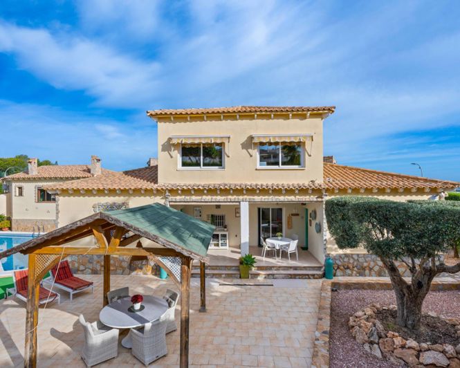 Image No.40-5 Bed Villa for sale