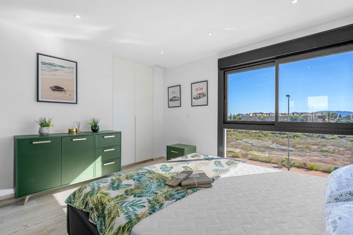 Image No.12-4 Bed Villa for sale