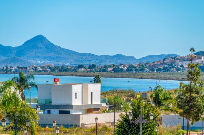 Image No.32-4 Bed Villa for sale