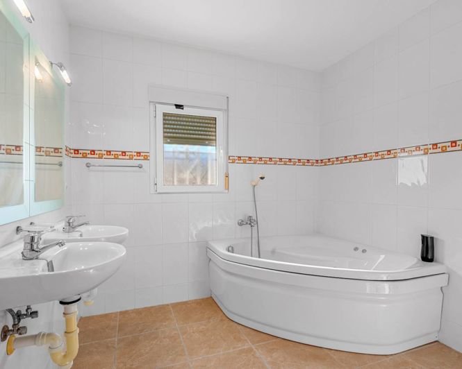 Image No.32-Villa de 7 chambres à vendre à Ciudad Quesada