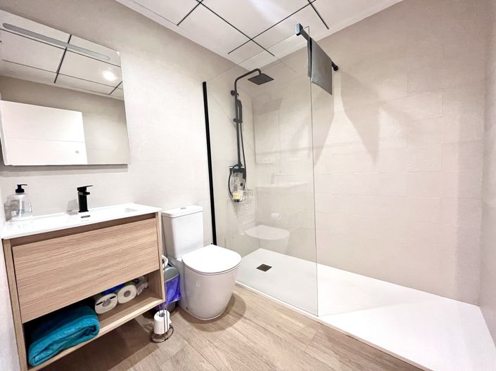 Image No.17-3 Bed Apartment for sale