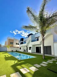 2 Bed Apartment for sale