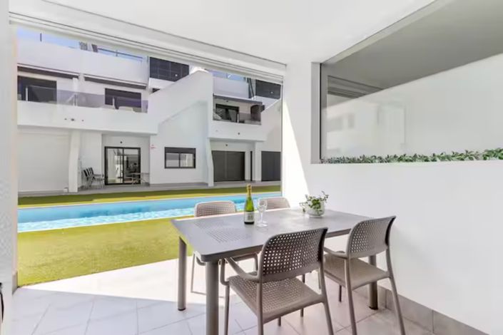 Image No.19-2 Bed Apartment for sale