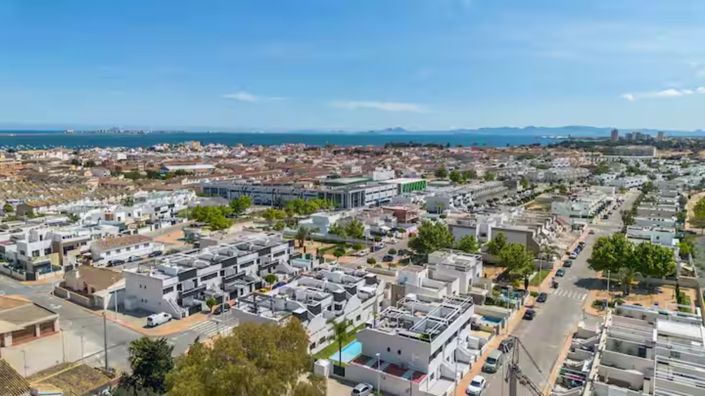 Image No.22-2 Bed Apartment for sale