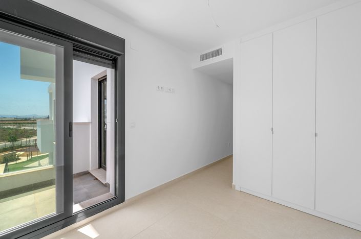 Image No.9-2 Bed Apartment for sale